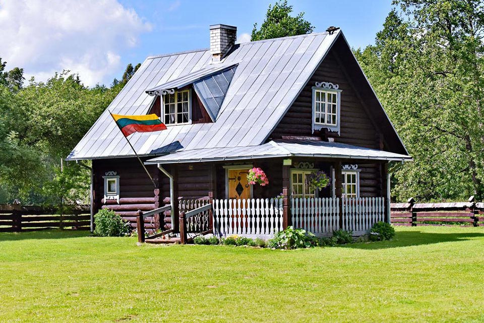 Ferienhaus mit 4 Schlafzimmern in Pervalka